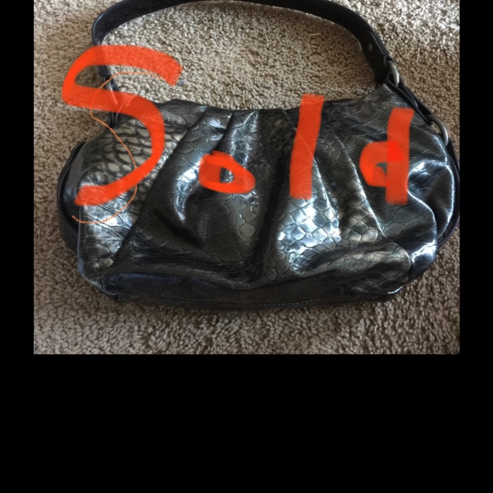 Simply Vera wang shoulder bag